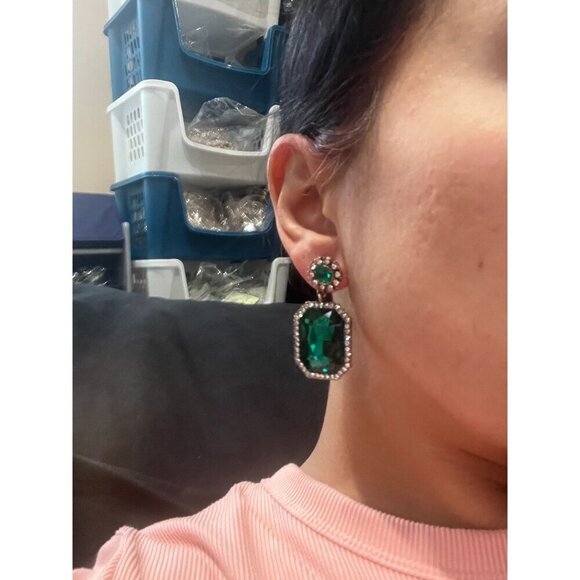 Dark Green earrings teardrop green crystal Rhinestone Crystal green Earrings - Picture 8 of 8